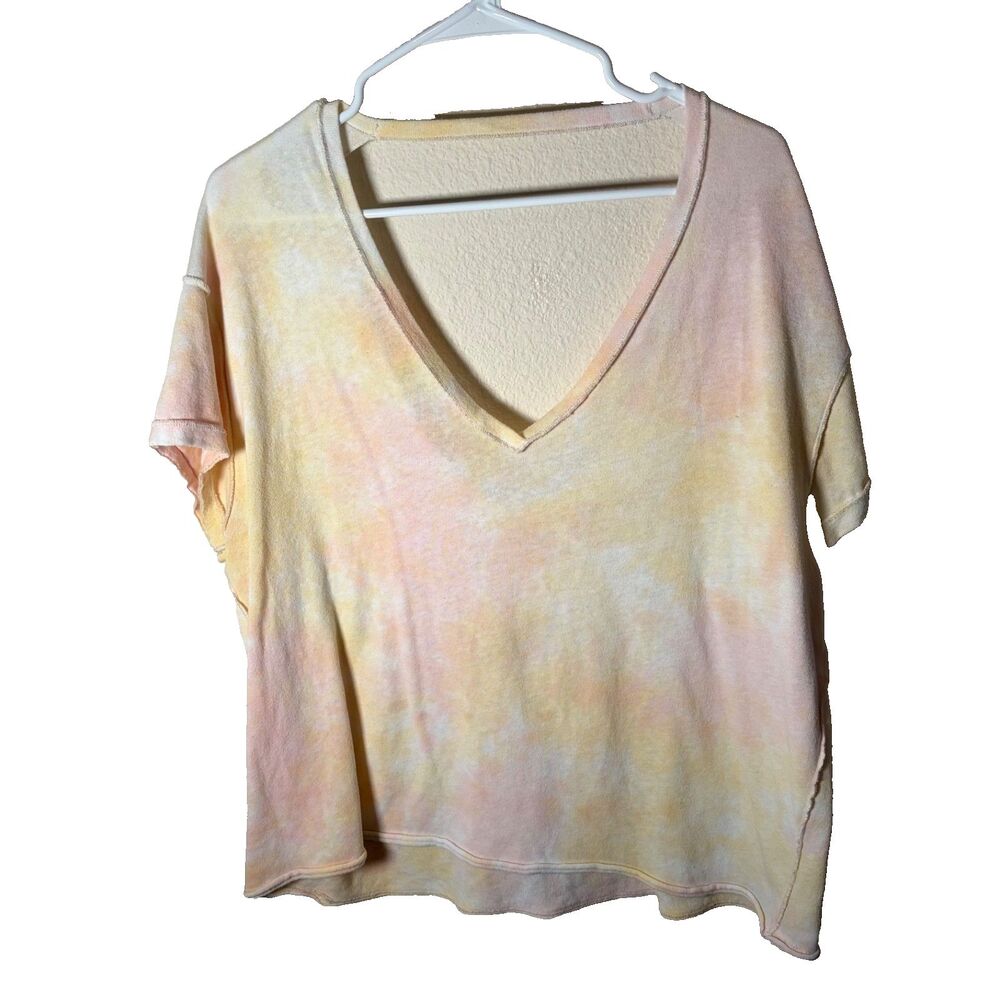 We The Free T-Shirt Women's Small V-Neck Tie Dye Short Sleeve Open Back Top
